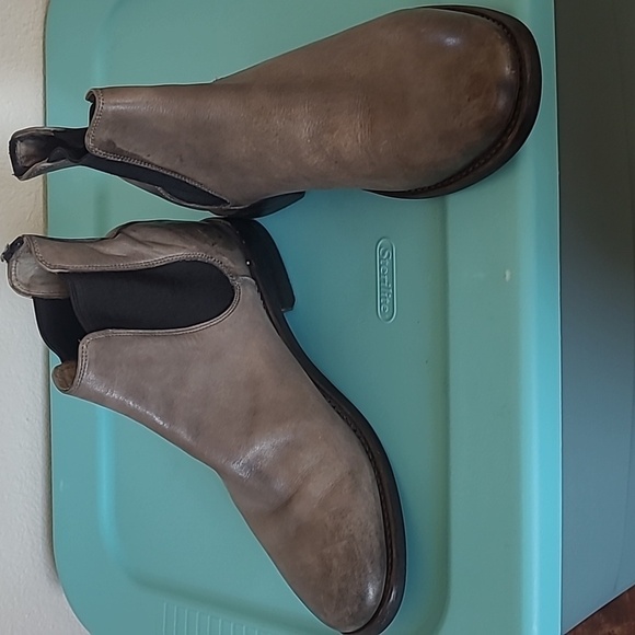 Frye Gray Leather Slip-on Ankle Boots Size 8.5 - Picture 3 of 7